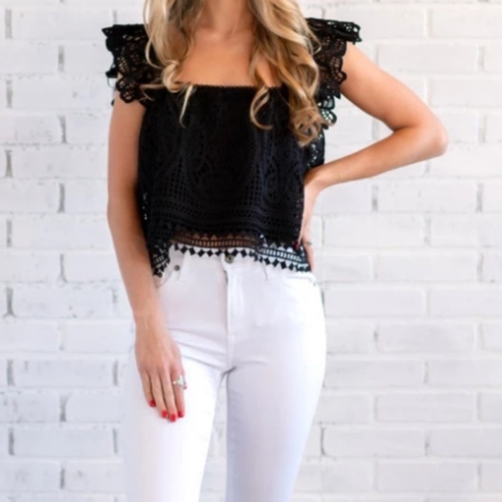 Endless Rose Crochet Lace top